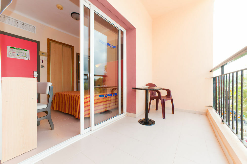 The Red Hotel By Ibiza Feeling - Adults Only San Antonio  Buitenkant foto