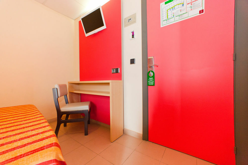 The Red Hotel By Ibiza Feeling - Adults Only San Antonio  Buitenkant foto